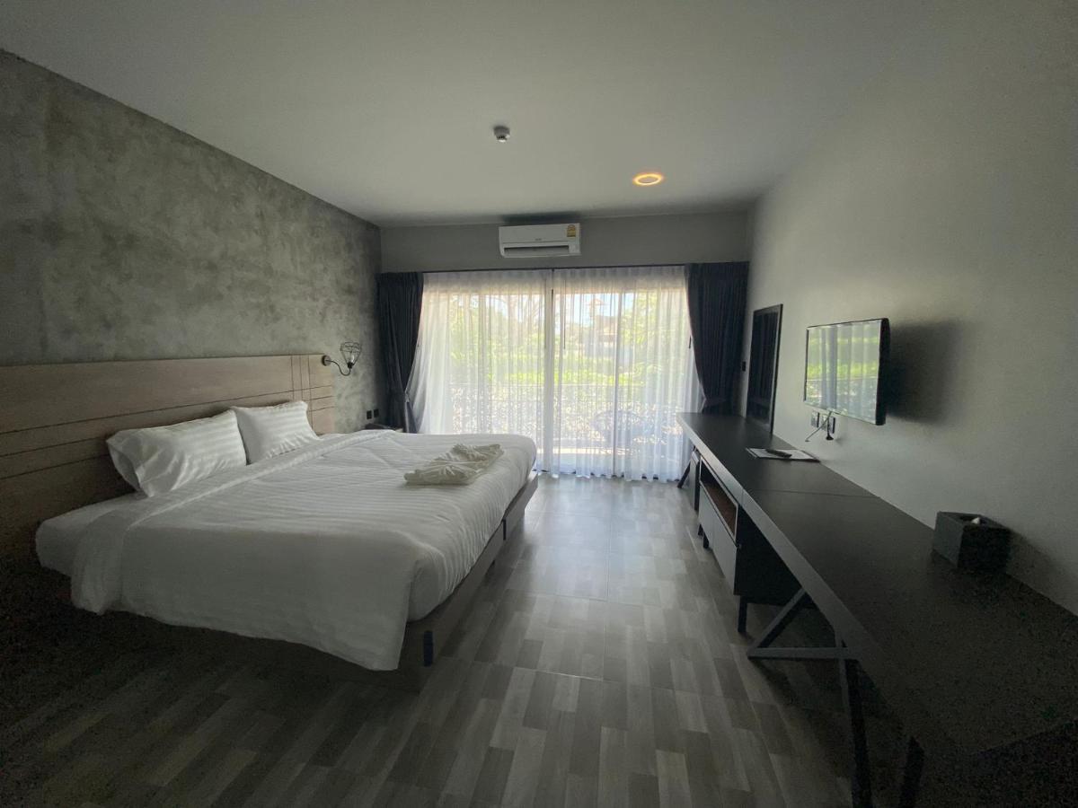 Little Loft Hotel Phuket 외부 사진